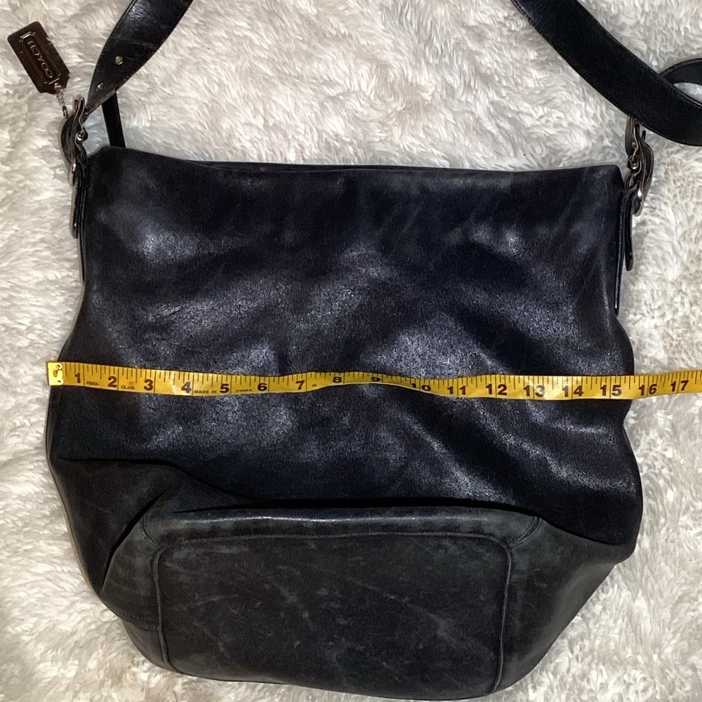 Coach vintage black leather large shoulder bag - Picture 6 of 12